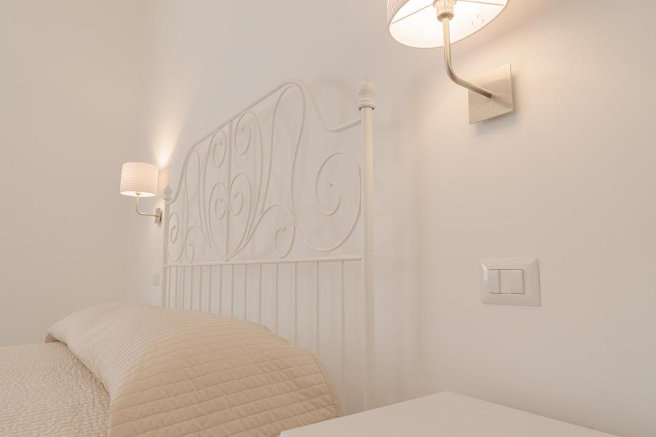 Amare Sirolo Bed & Breakfast Bagian luar foto
